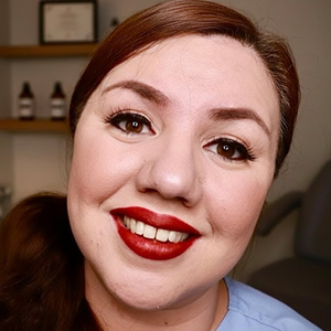 Sonidos de Lápiz Láser y Cuidado Postoperatorio