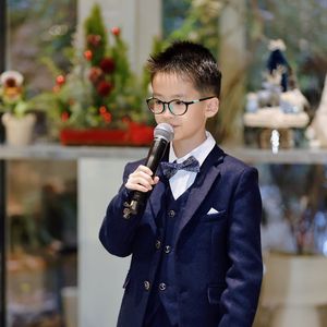 星尘（《深海》电影片尾主题曲）