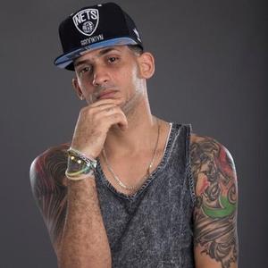 Los Tiguere Activos (feat. Tembleke Lominero)