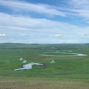 深夜的梦凌晨的风