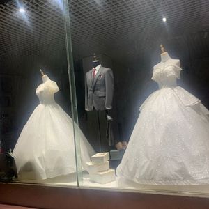 雨停的声音_￴￴ ￴胡天