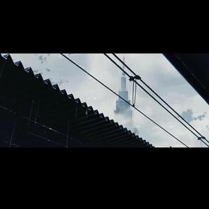 玻璃心碎了一地你要小心点