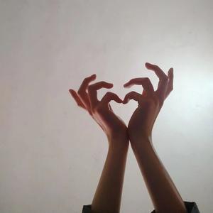 记忆短暂悲伤永恒