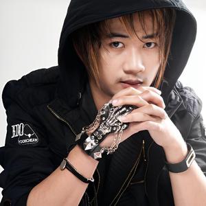 ក្នុងលោកនេះគ្មានអ្នកណាស្រលាញ់អូនជាងបងទេ