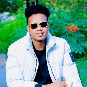 Talow Ma Anaa Ku Waayay (feat. Amiin Yare)