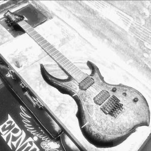 “坟墓” 情绪 & 狂兆北 Type Beat 2025