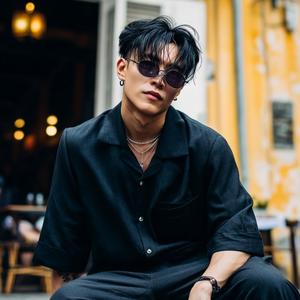 Vết Thương Im Lặng